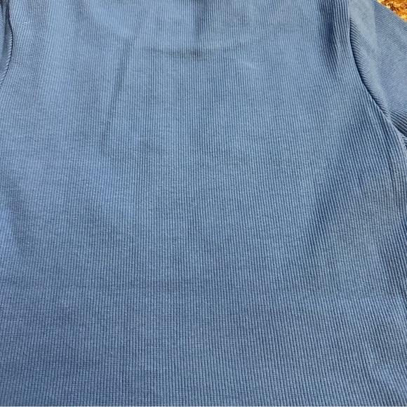 Princess Polly classic crop organic cotton & elastane Blue Ribbed Top tshirt - Picture 14 of 15